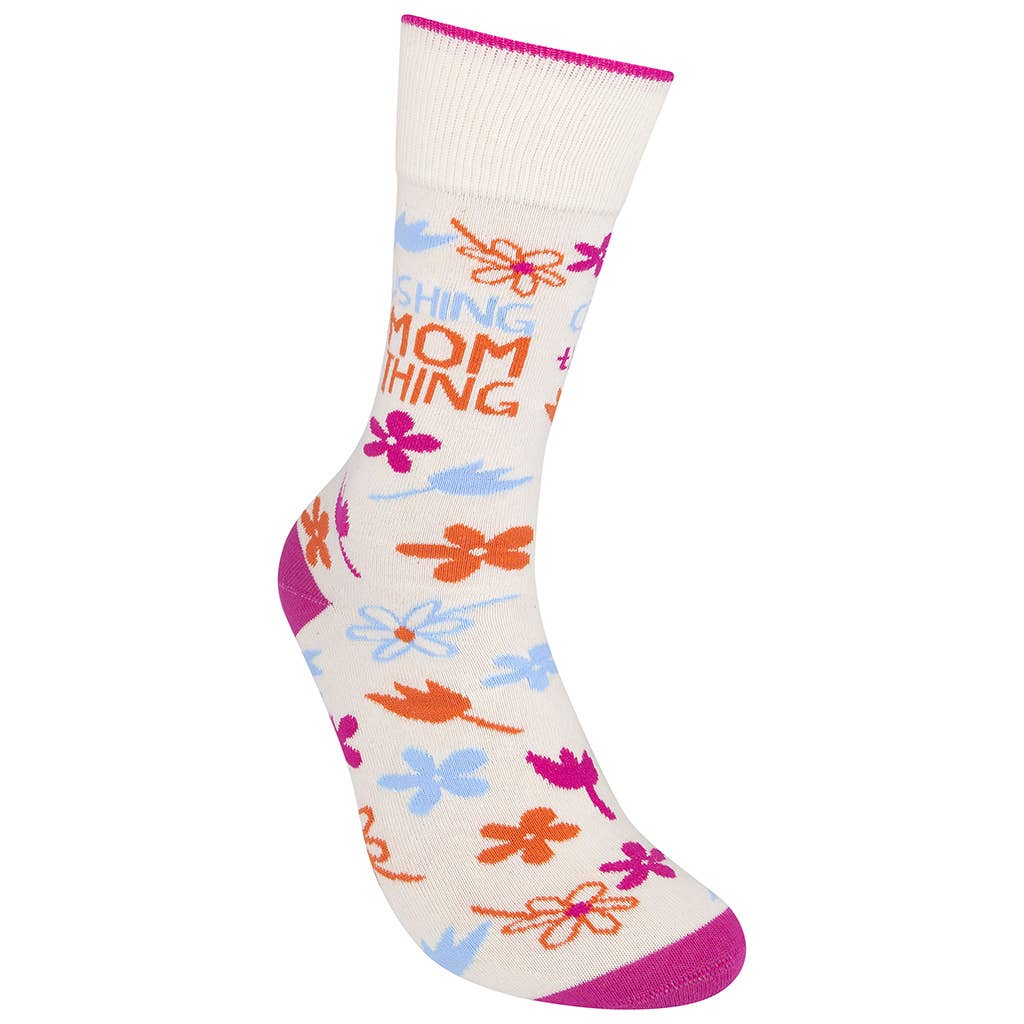 CRUSHING MOM THING SOCKS