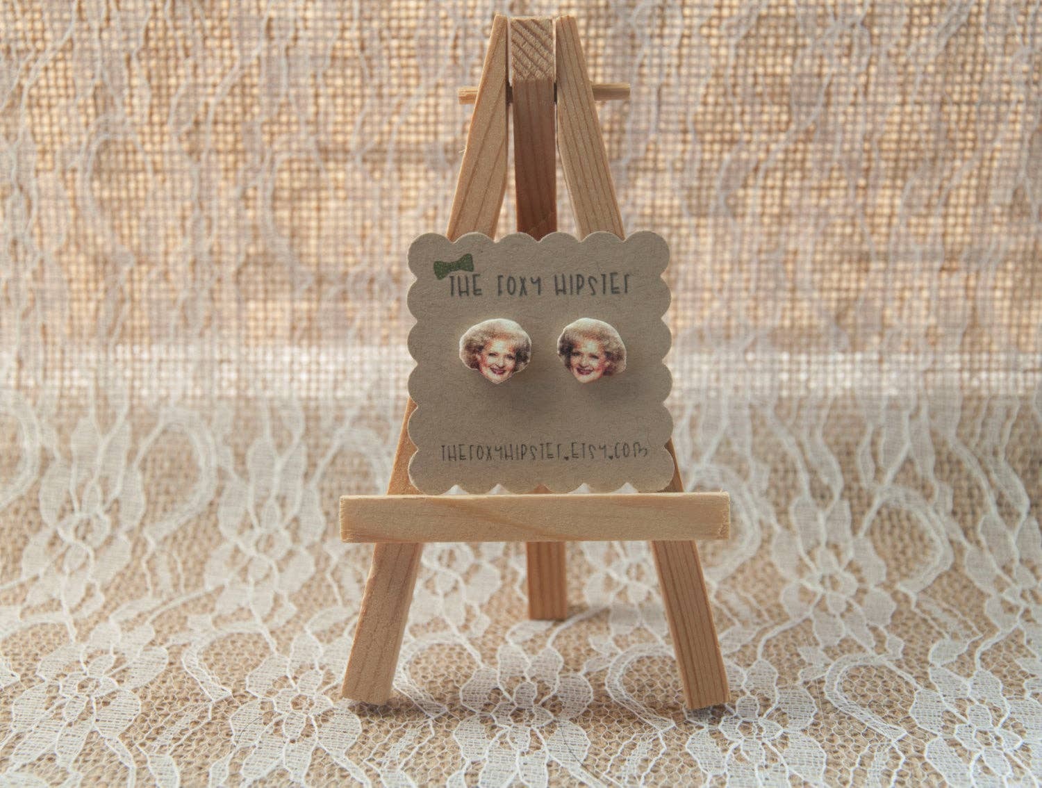 BETTY WHITE EARRINGS