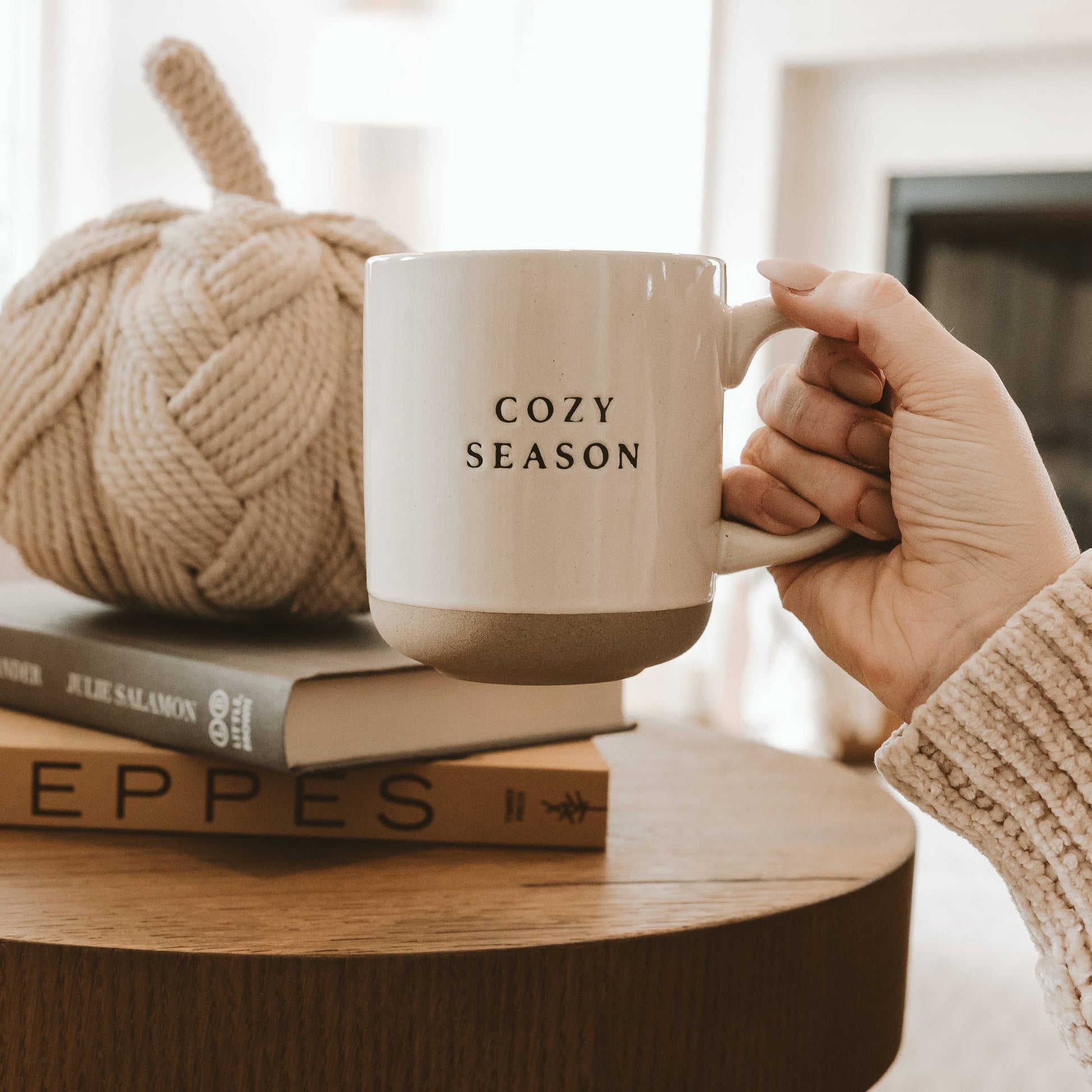 COZY SEASON STONEWARE MUG