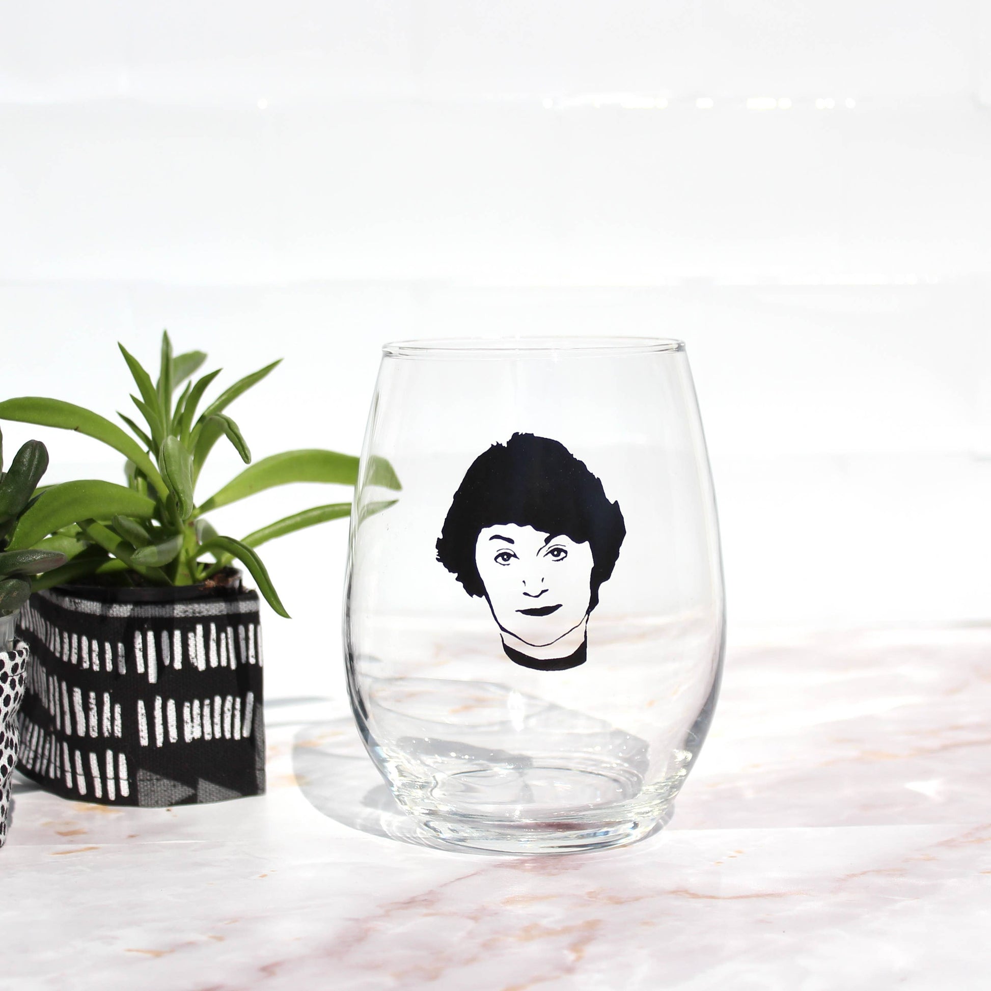 DOROTHY GG WINE GLASS