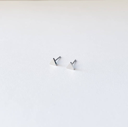 SILVER TINY TRIANGLES