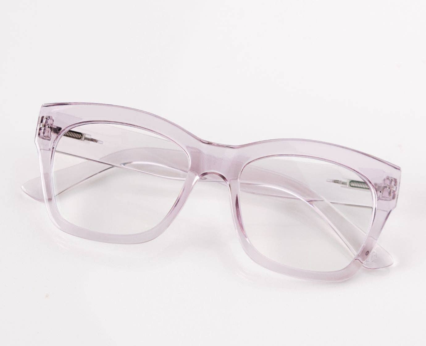 Reverie Shine On Readers - Thumbnail 3
