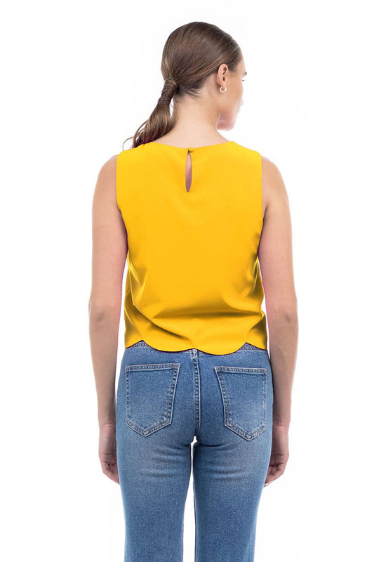 SCALLOPED HEM TOP