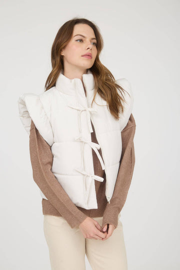 FLUTTER SLEEVE PUFFER VEST