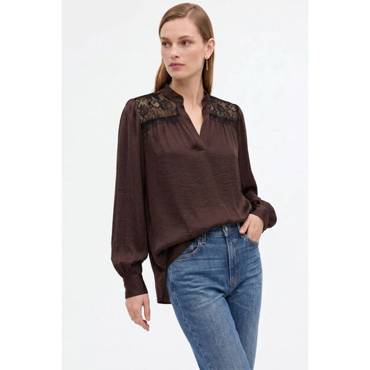 LACE YOKE BLOUSE