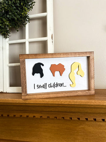 I SMELL CHILDREN