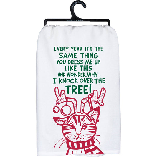 CAT KNOCK OVER THE TREE TOWEL