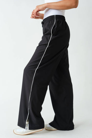 BLACK TRACK PANTS