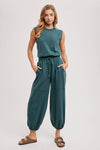 SLEEVELESS KNIT ACTIVE JUMPSUIT