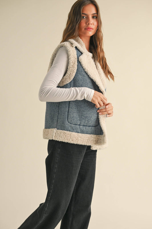 SHERPA CONTRASTED DENIM VEST JACKET