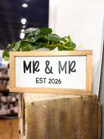 MR & MR WOOD SIGN