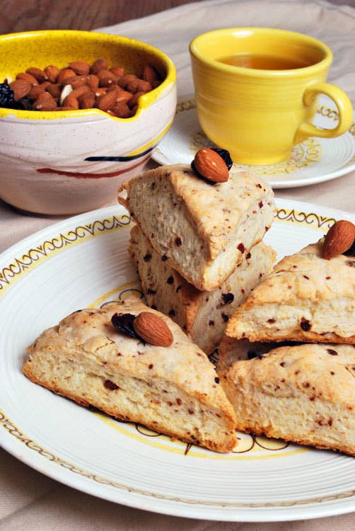 CHERRY ALMOND CREAM SCONE MIX