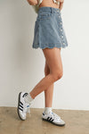 BUTTONED SCALLOP DENIM SKIRT