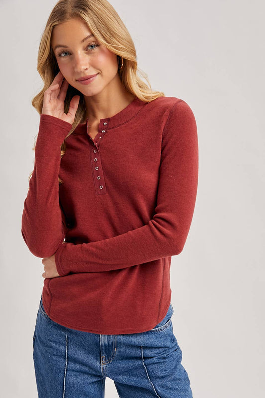 HENLEY SNAP BUTTON FRONT