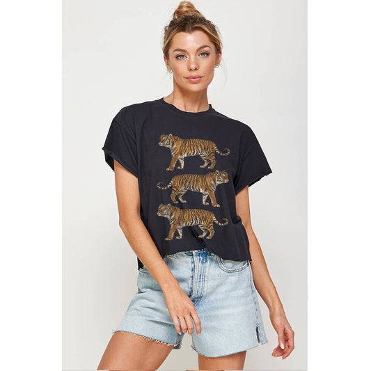 TIGERS GRAPHIC CROP TOP