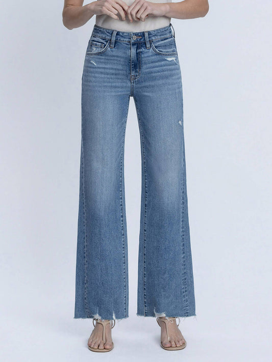 SLANT SIDE SEAM FLARE JEANS