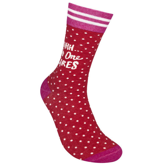 NO ONE CARES SOCKS