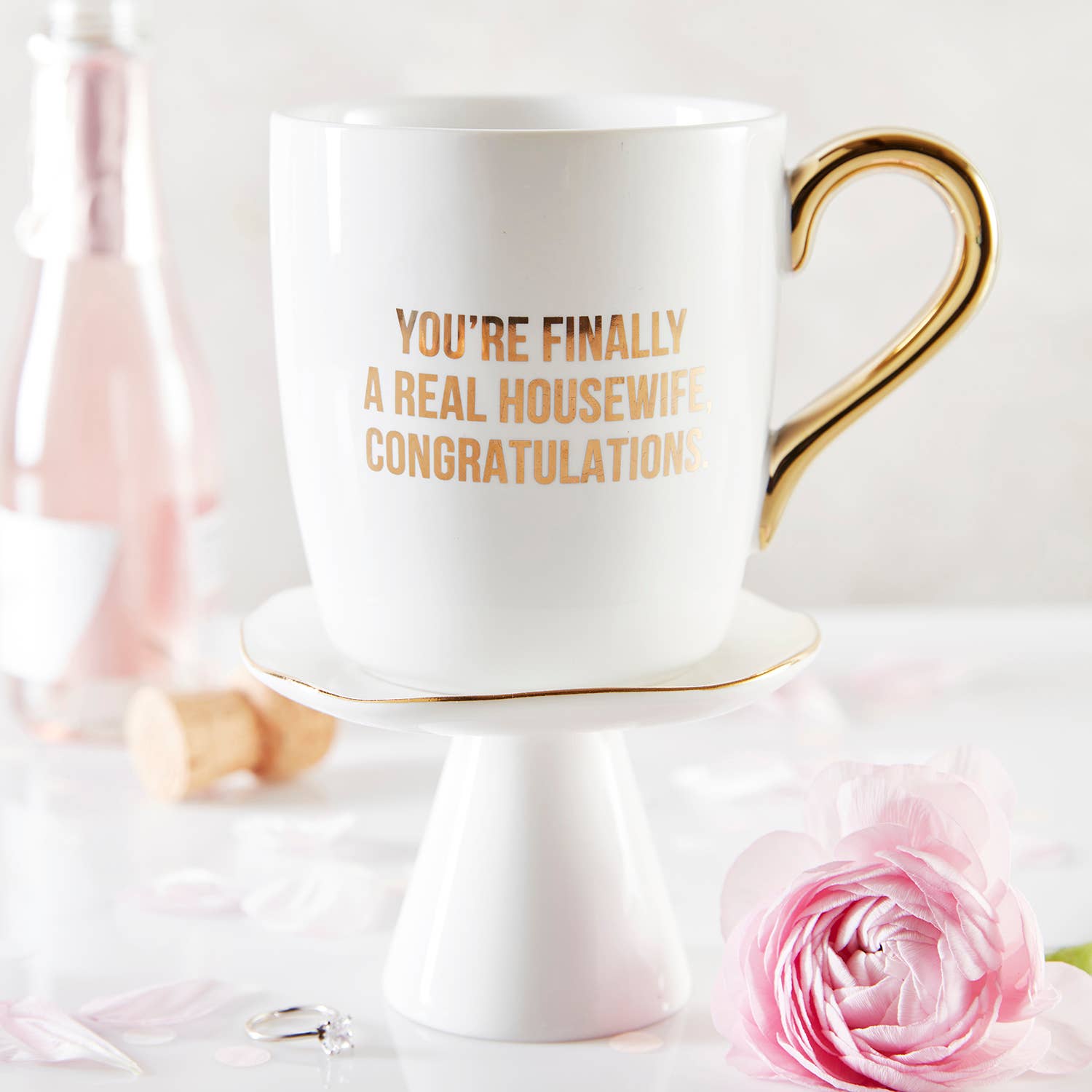 REAL HOUSEWIFE MUG