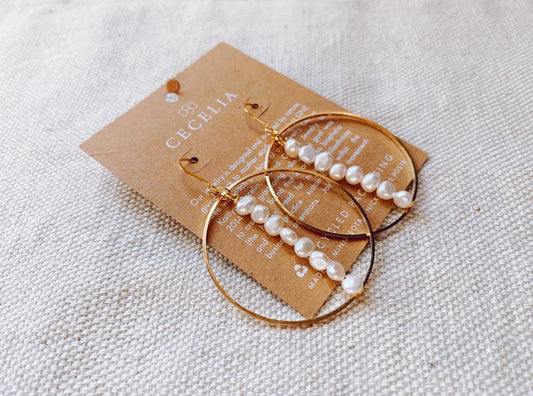GOLD PEARL HOOP EARRING