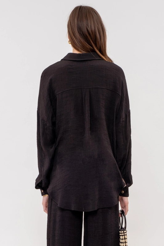 LIGHTWEIGHT BUTTON DOWN SHIRT