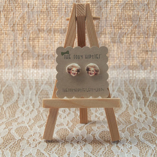 BETTY WHITE EARRINGS