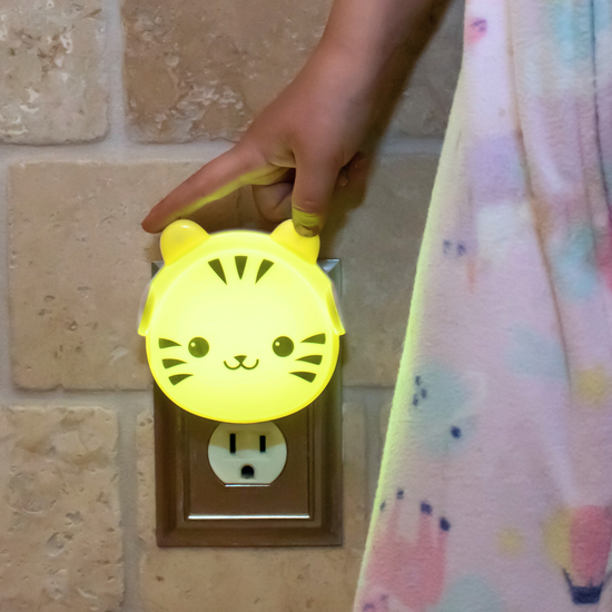 WALL PLUG NIGHTLIGHTS