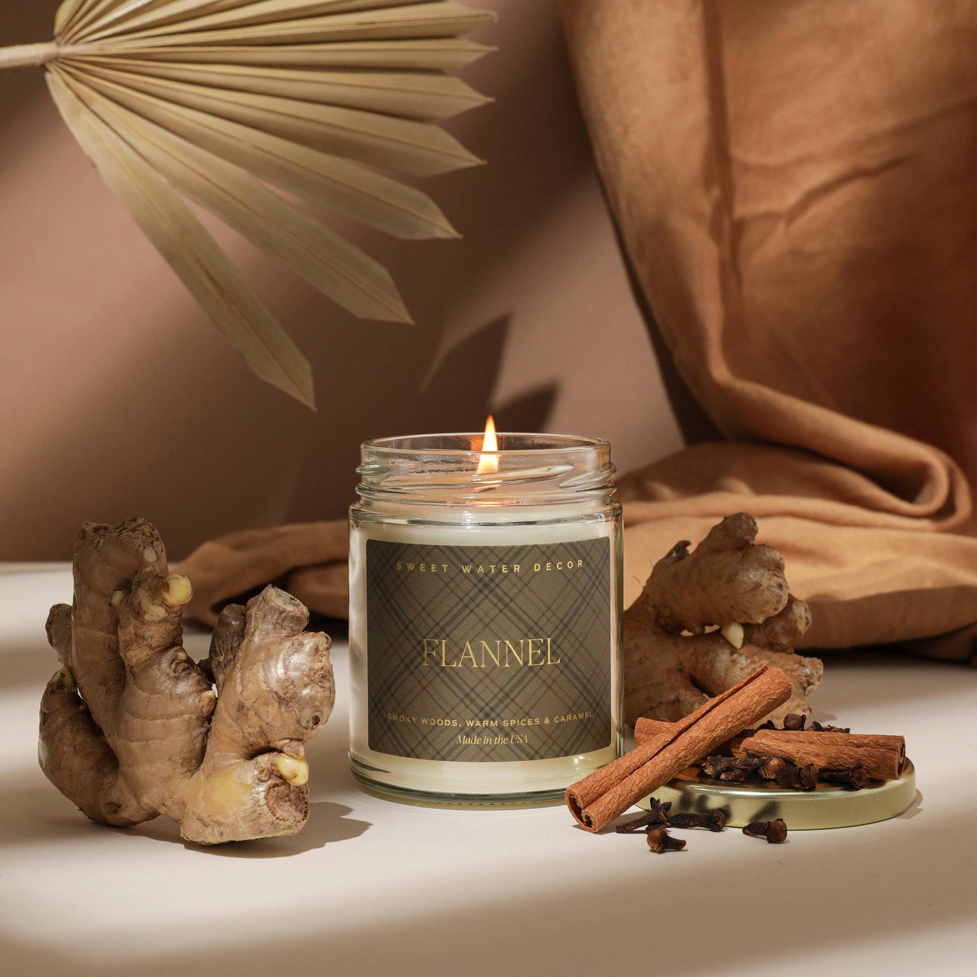 FLANNEL 9oz CANDLE