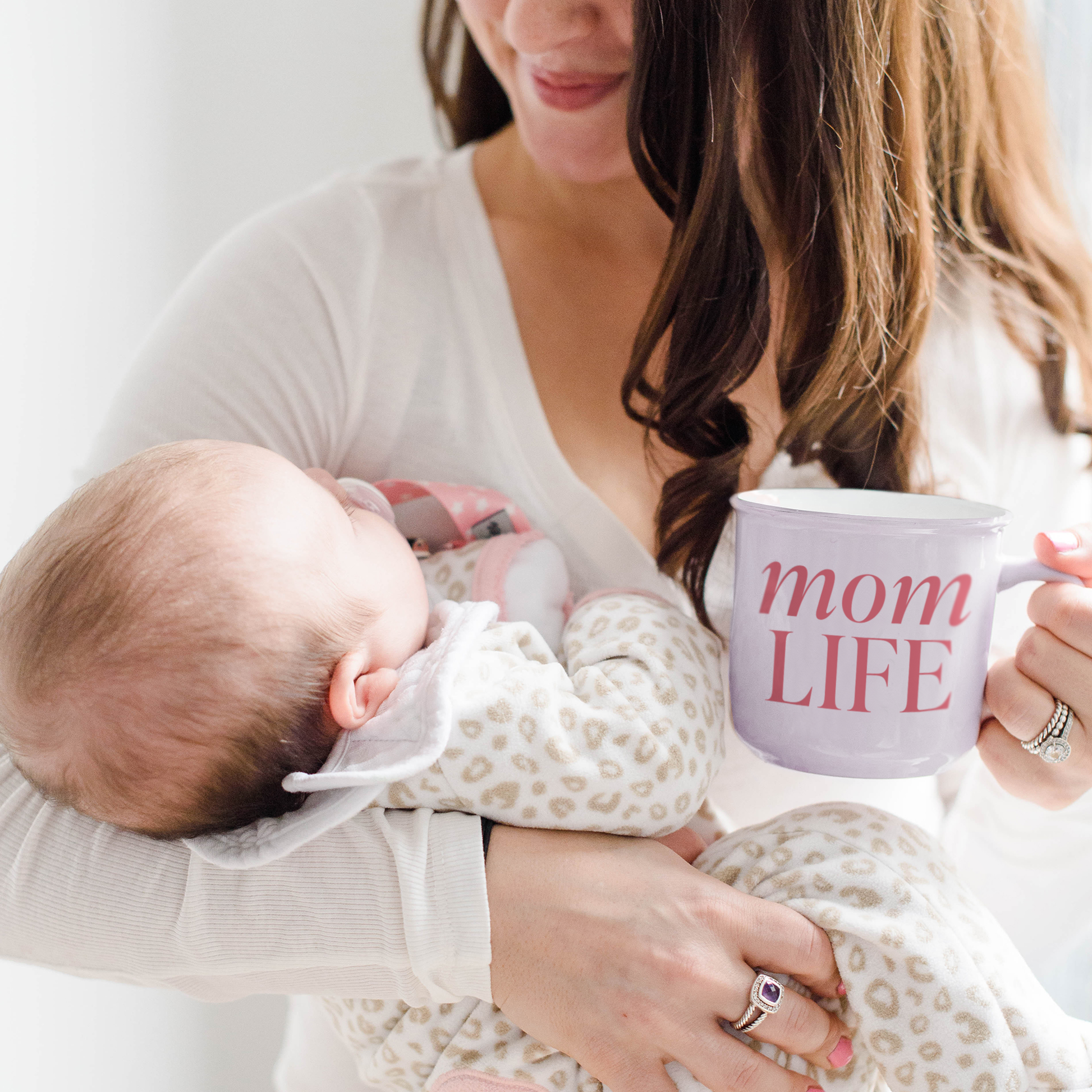 MOM LIFE CAMPFIRE MUG