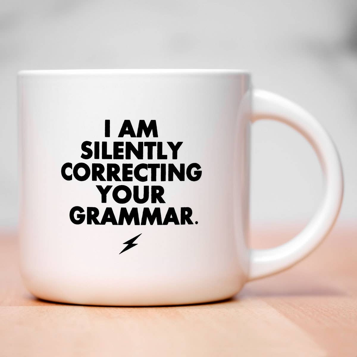SILENTLY CORRECTING MUG