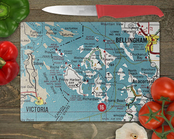 MEDINA GLASS CUTTING BOARD