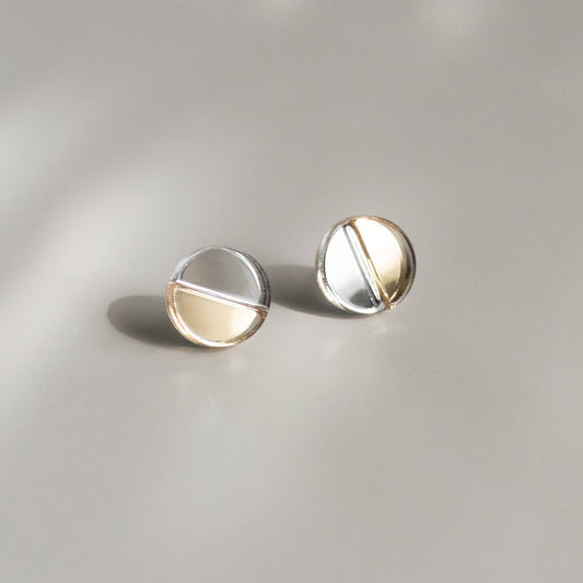 GILDED HALFSIE STUD