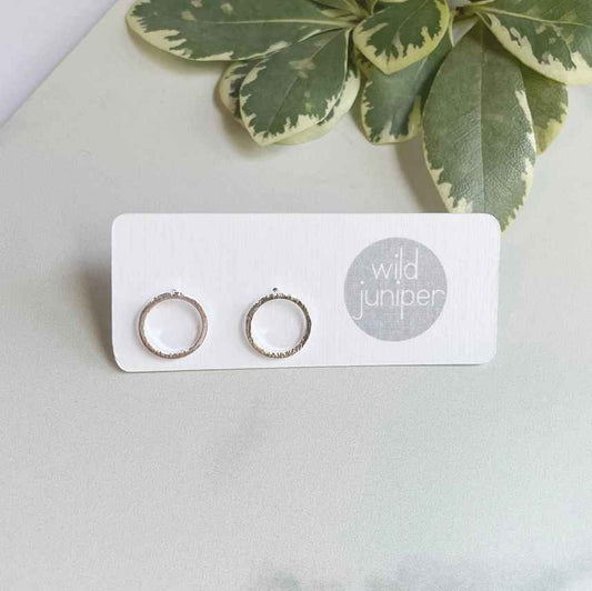 SILVER OPEN CIRCLE